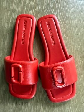 Marc Jacobs 37 Red Leather Slide Sandals